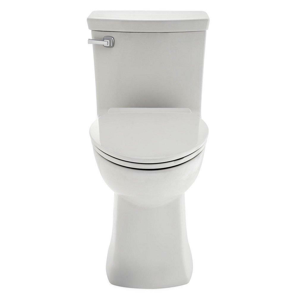 1.28 Gpf Elongated One Piece Toilet In White Residential Toilets White